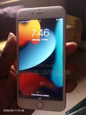 Apple iPhone 6s Plus 64 GB Gold