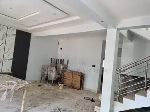4bdrm Duplex in An Estate In Lugbe for rent