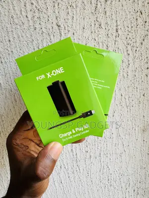 Xbox One Rechargeable Battery Play Charge Kit