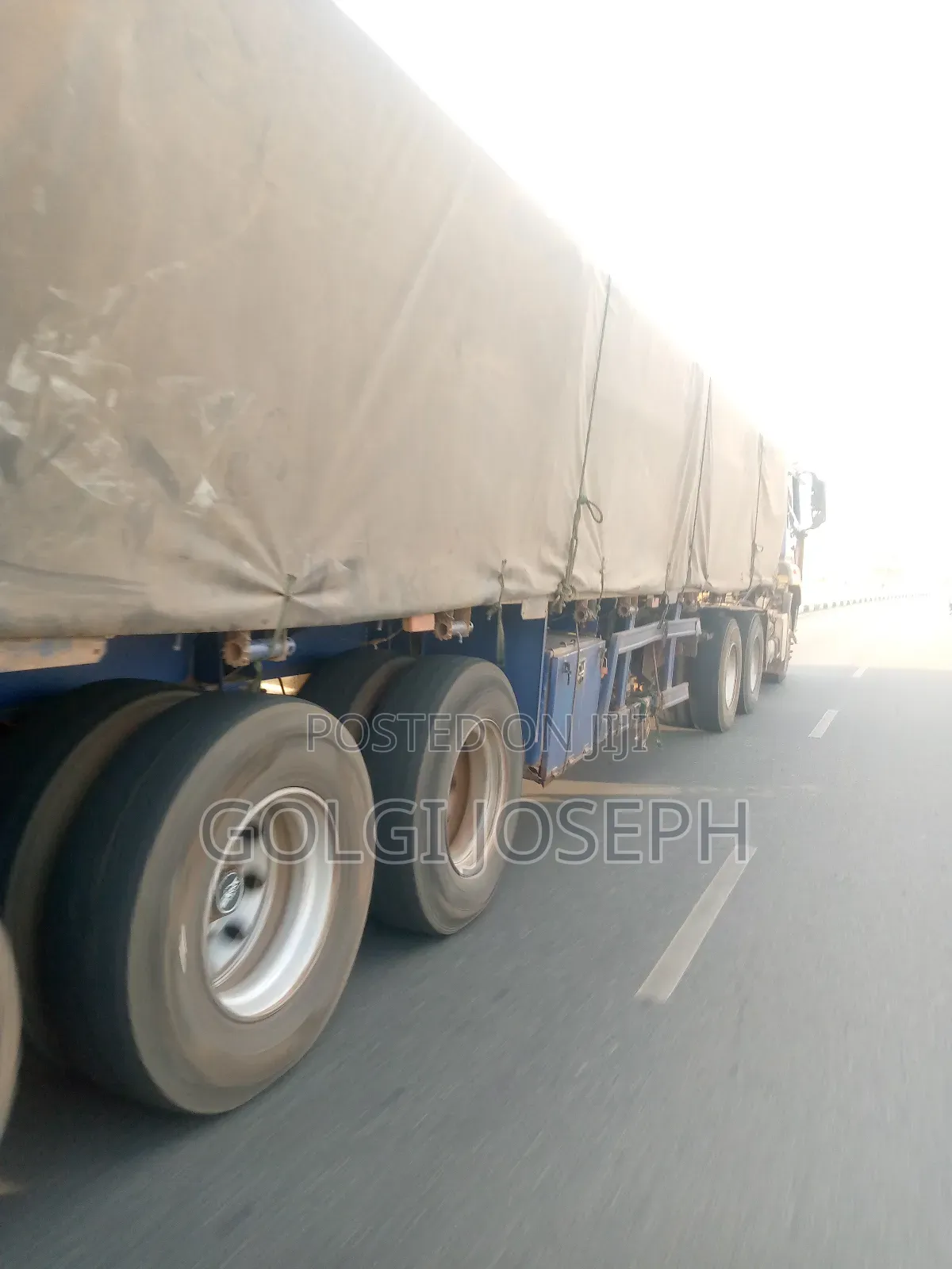 Bulk Cement Supply to Customers