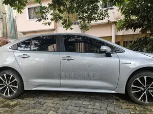 Toyota Corolla 2023 Gray