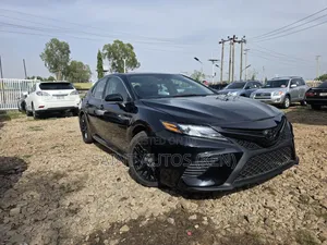 Toyota Camry LE FWD 2020 Black