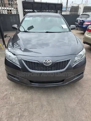 Toyota Camry 2.4 SE Automatic 2008 Gray