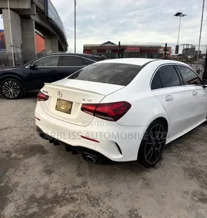 Mercedes-Benz A-Class A 220 4MATIC 2022 White