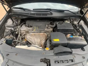 Toyota Camry XSE 4dr Sedan (2.5L 4cyl 6A) 2017 Gray