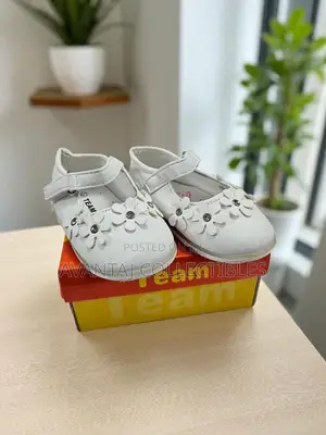 Team Children Shoe Size 9