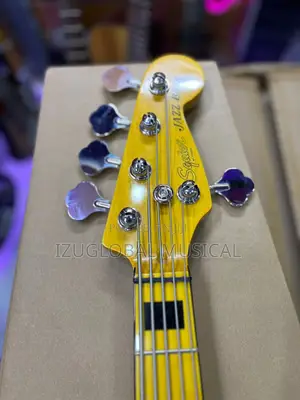 Squire 5strings Active Jazz Bass Guitar