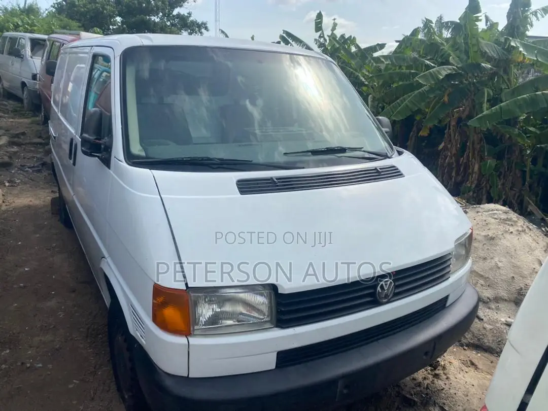 Volkswagen Transporter 2000 White