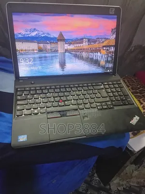 Laptop Lenovo ThinkPad Edge E530 8GB Intel Core i5 HDD+SSD 500GB