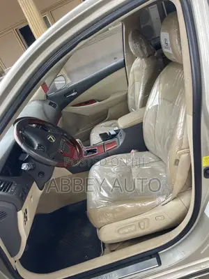 Lexus ES 350 2012 Gold