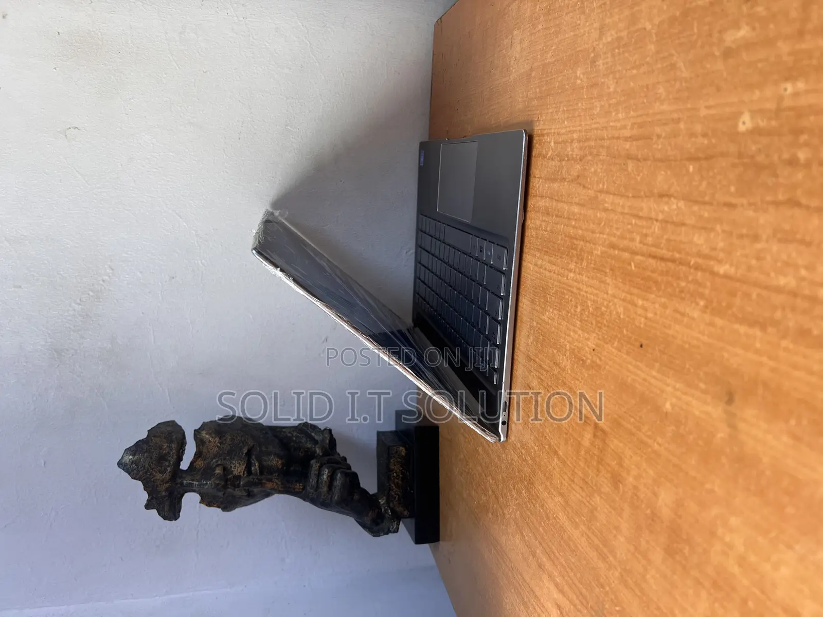 Laptop 4GB Intel SSD 128GB