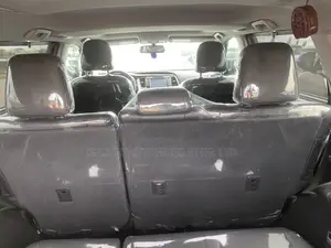Toyota Highlander XLE V6 4x4 (3.5L 6cyl 6A) 2016 Gray
