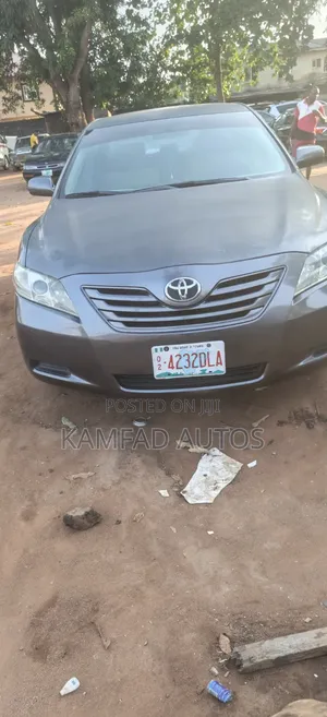 Toyota Camry 2007 Gray