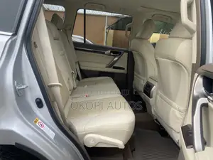 Lexus GX 2015 Silver