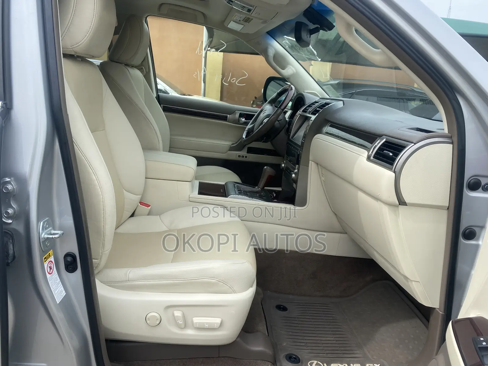 Lexus GX 2015 Silver