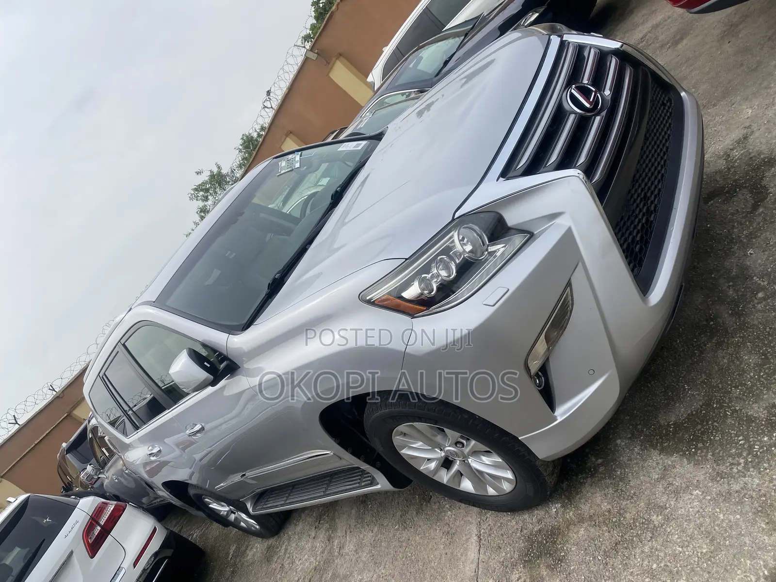 Lexus GX 2015 Silver