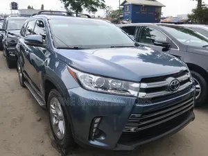 Toyota Highlander Limited 4dr SUV (3.5L 6cyl 6A) 2015 Blue