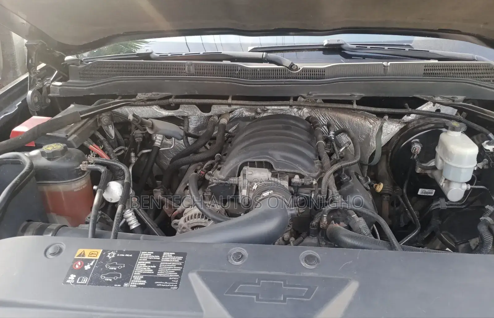 Chevrolet Silverado 2015 Silver