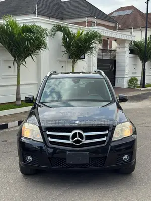 Mercedes-Benz GLK-Class 2010 Black
