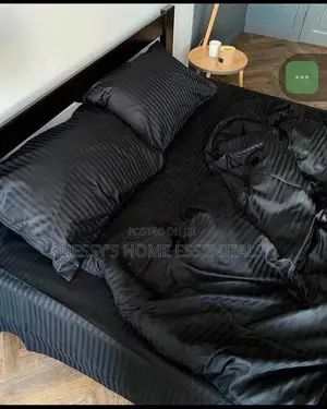 Thick Black Stripe 6/6 Bedsheet