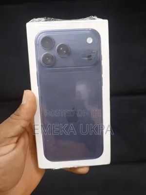 New Apple iPhone 17 Pro Max 256 GB Blue