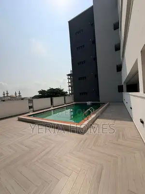 4bdrm Maisonette in Lekki Phase 1 for rent