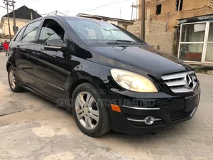 Mercedes-Benz B-Class B200 Petrol 2010 Black