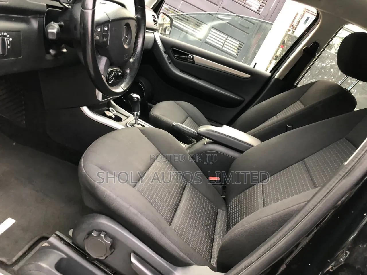 Mercedes-Benz B-Class B200 Petrol 2010 Black