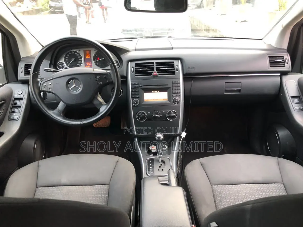Mercedes-Benz B-Class B200 Petrol 2010 Black