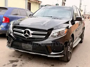 Mercedes-Benz GLE-Class 2018 Black