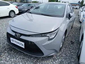 Toyota Corolla LE 2022 Gray