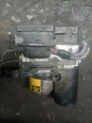 Anti-Lock Brake Pump 44510-48060 for Lexus Rx400h Toyota