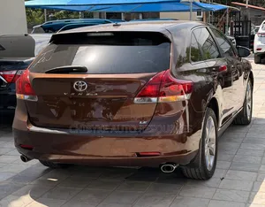 Toyota Venza 2012 Brown