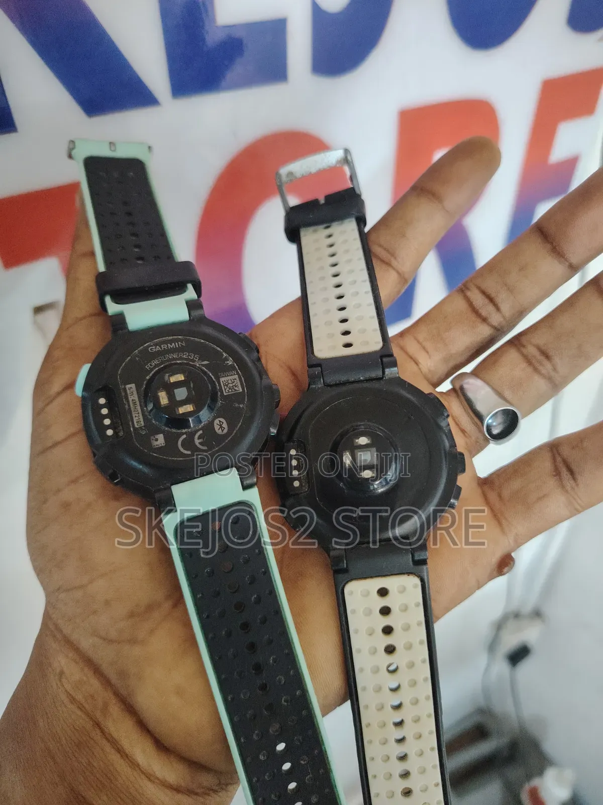 Garmin Forerunner 235 GPS Smart Watch