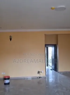 3bdrm Apartment in Mende for rent