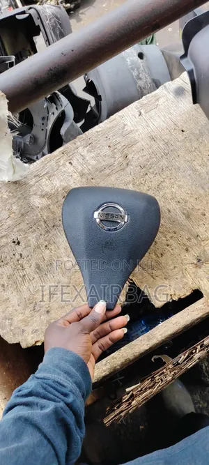 Nissan Almera Steering Airbag