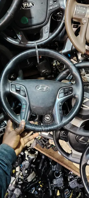 Complete Steering Wheel With Airbag Azera