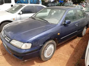 Nissan Primera Wagon 2001 Blue