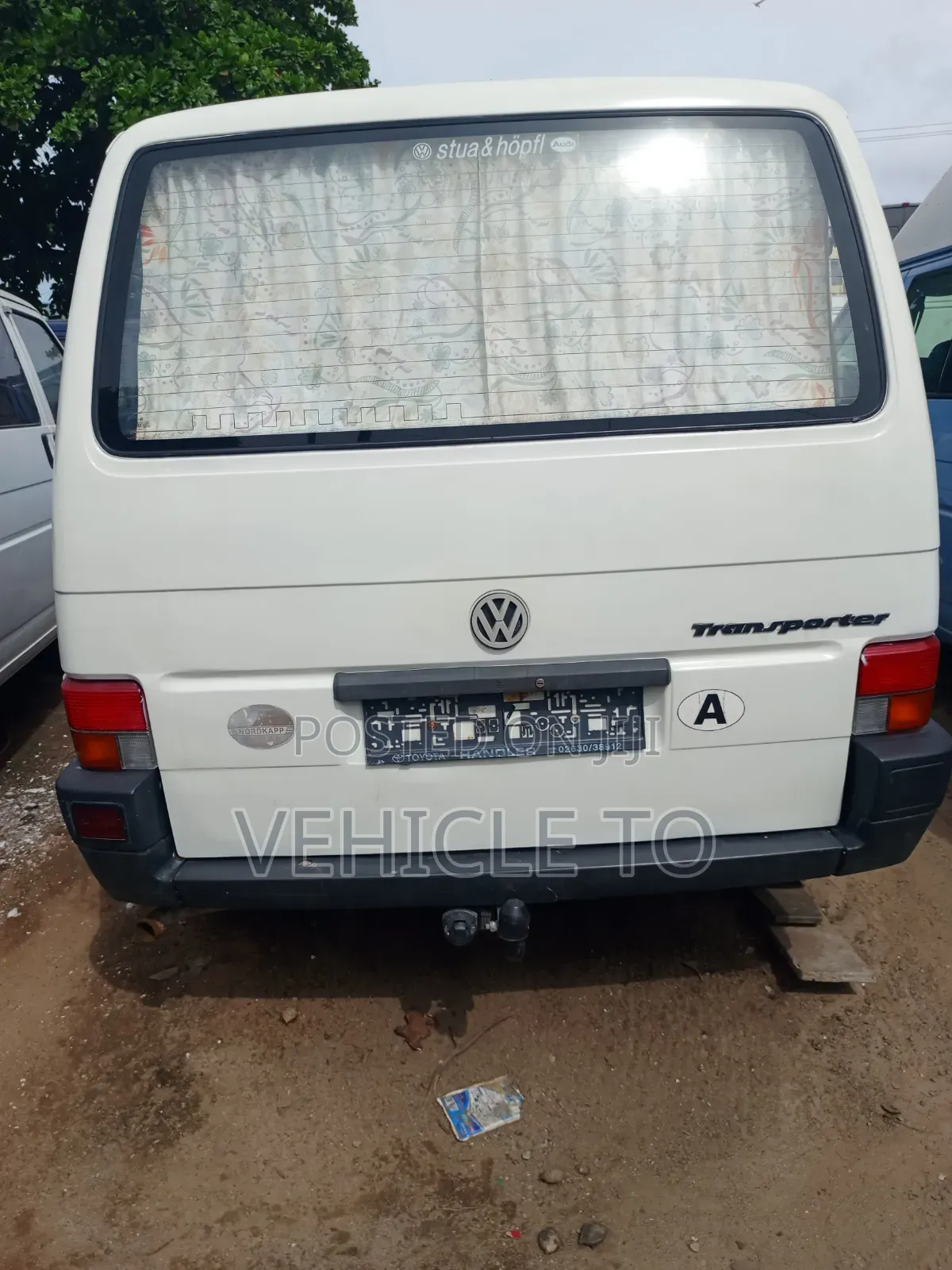 Volkswagen Transporter 2002 White