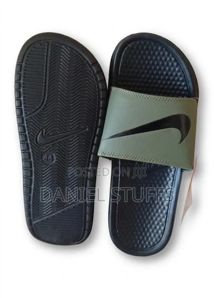 Nike Palm Slides Slippers
