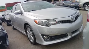 Toyota Camry 2013 Silver