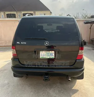 Mercedes-Benz M Class 1999 Black