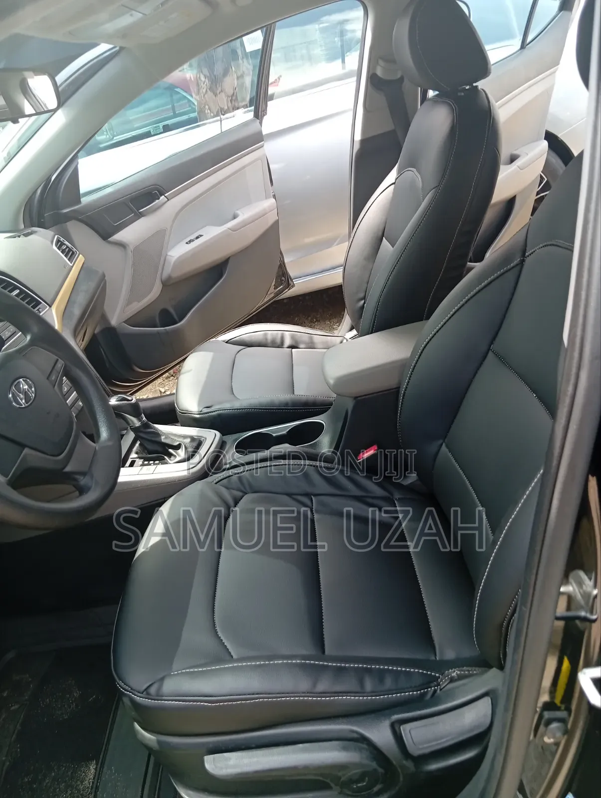 Hyundai Elantra SE Sedan FWD (1.8L 4cyl 6A) 2016 Black