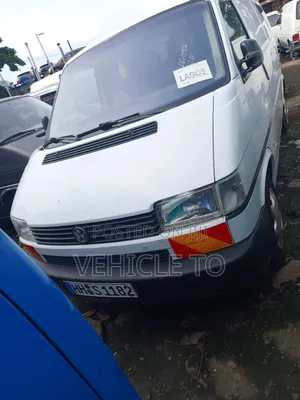 Volkswagen Transporter 2000 White