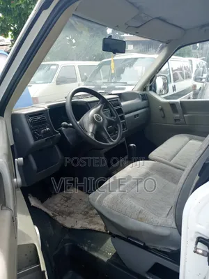 Volkswagen Transporter 2000 White