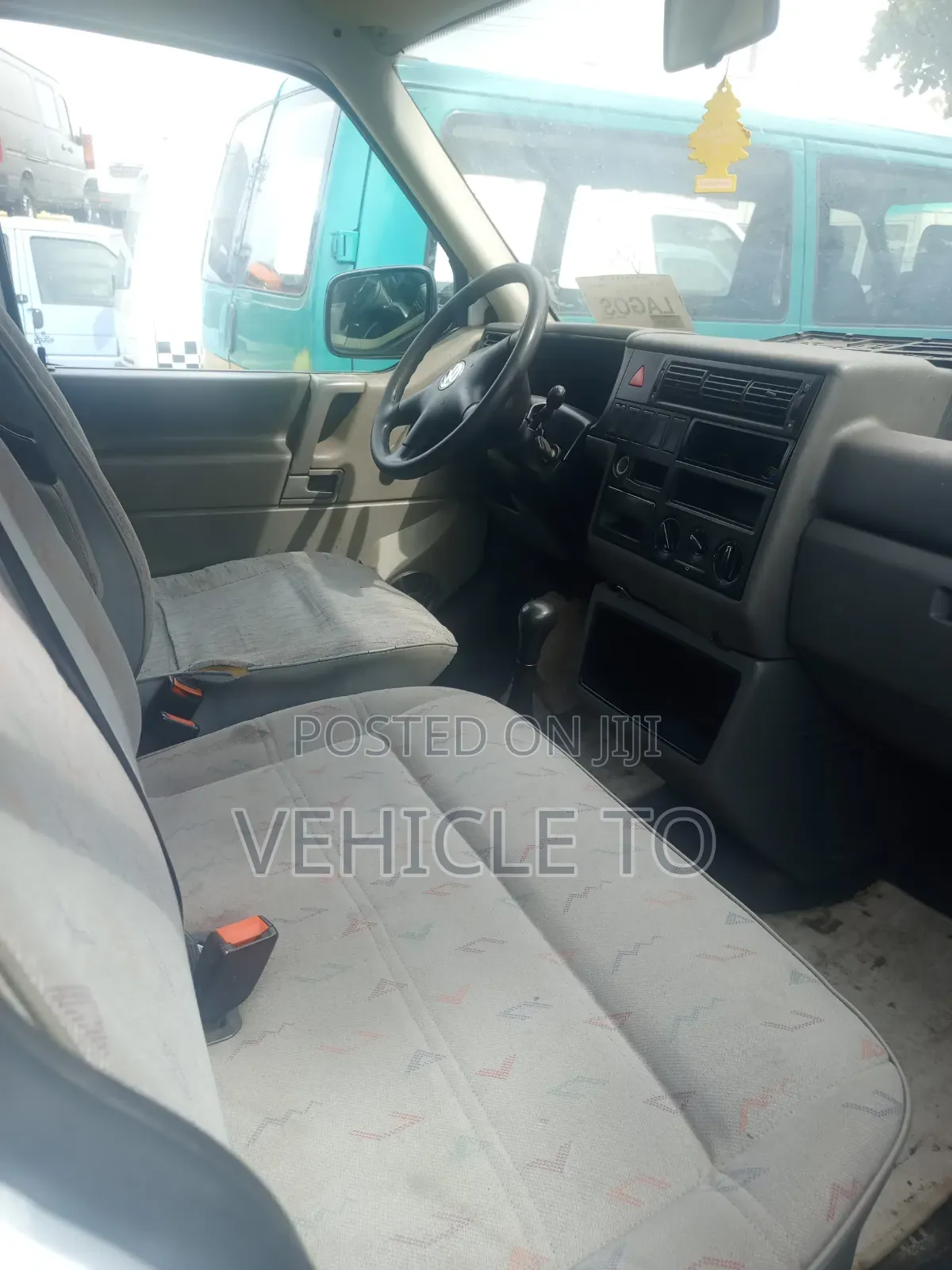 Volkswagen Transporter 2000 White