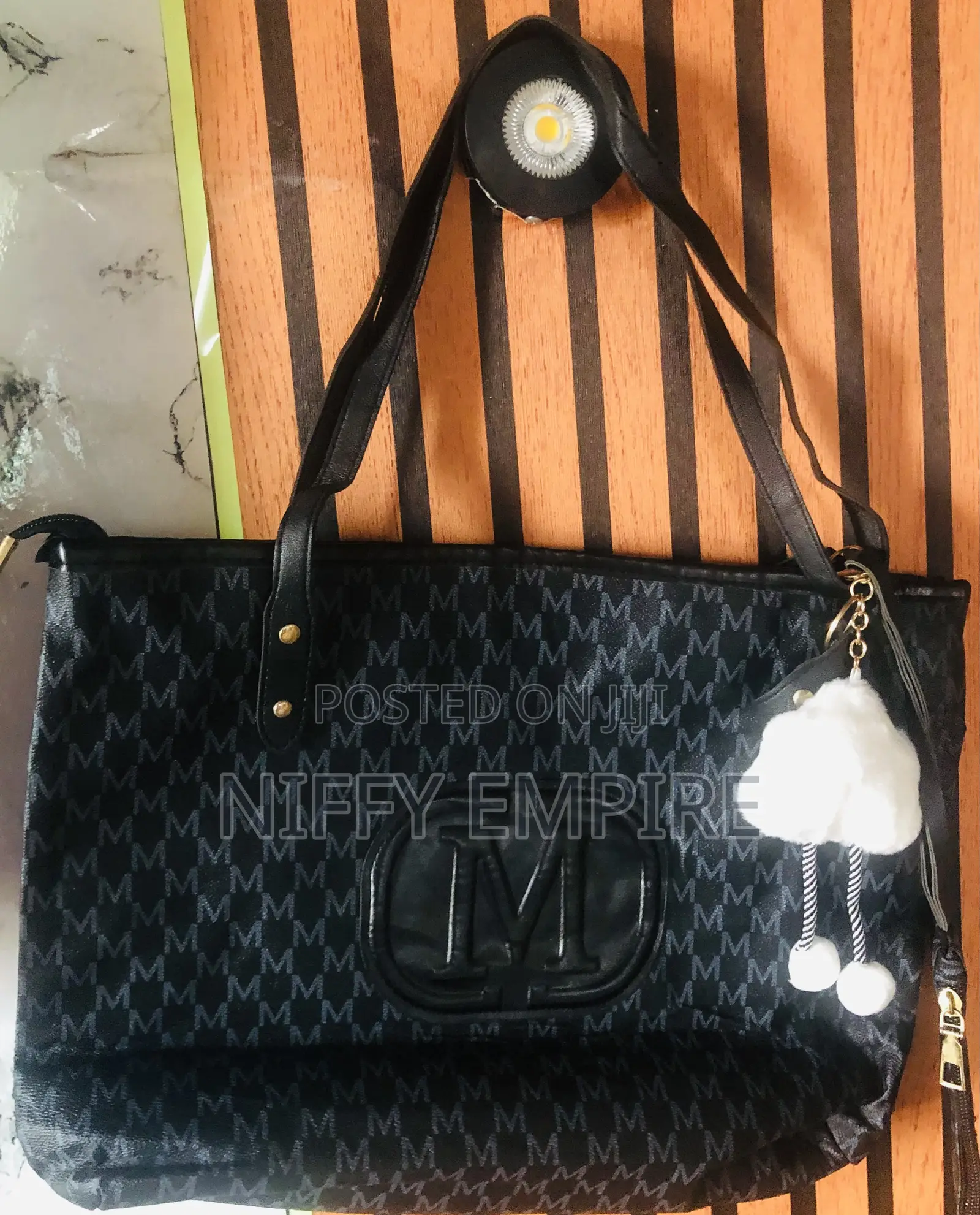 Tote Bad and More