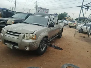 Nissan Frontier 2004 Silver