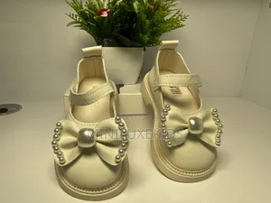 Kids Footwears (0 to 15)