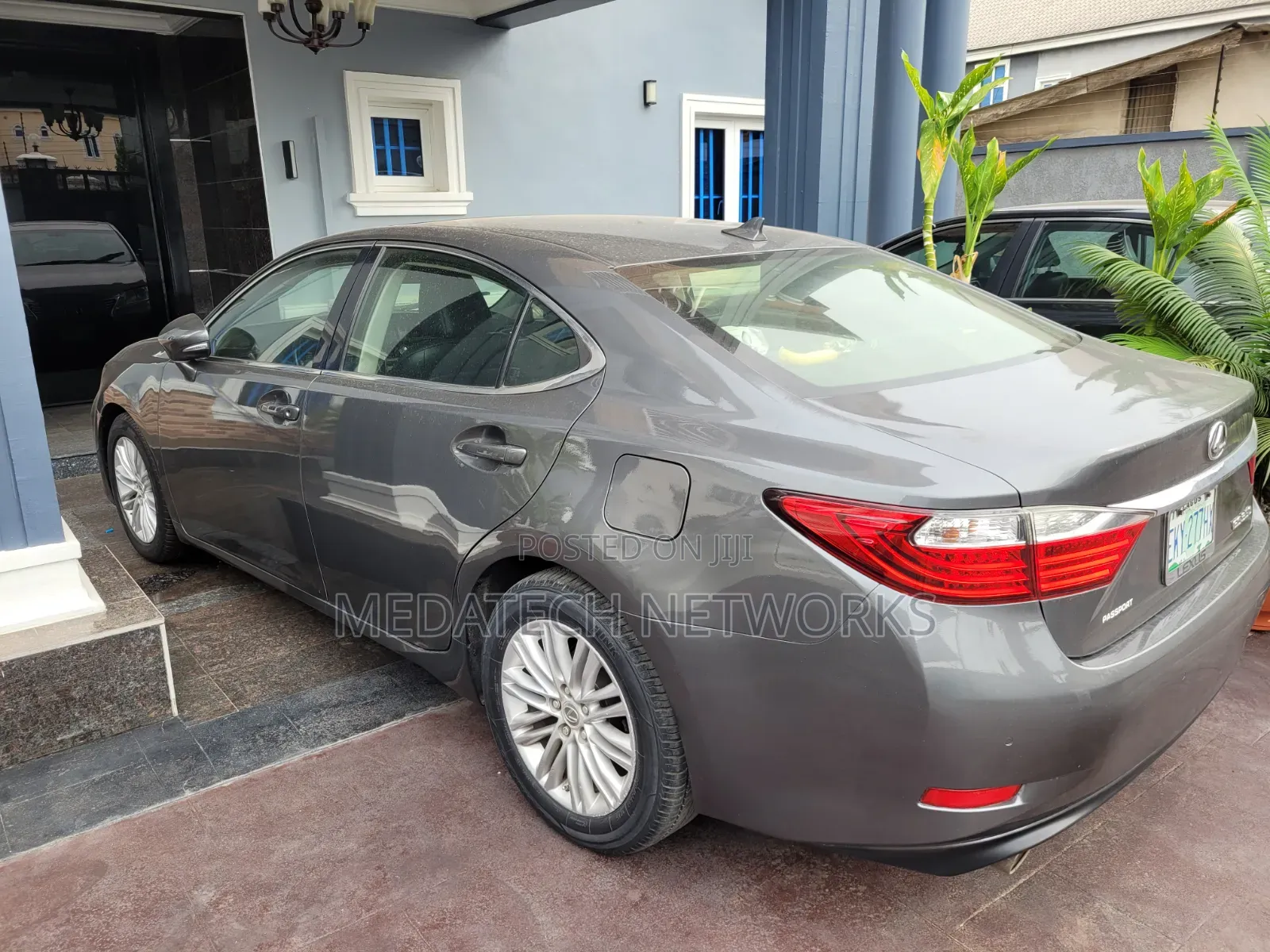 Lexus ES 2014 Gray